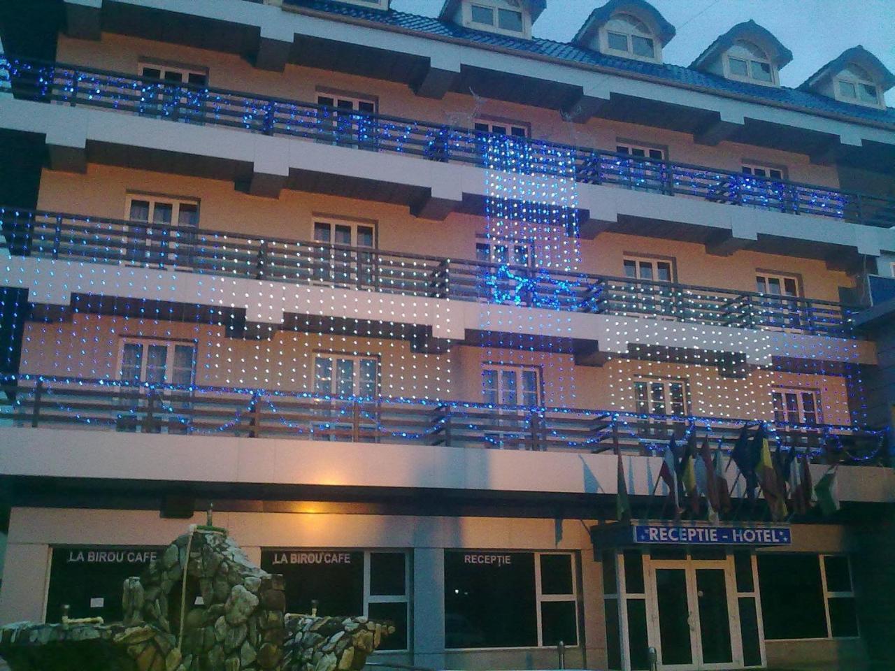 Hotel Ineul Rodna Eksteriør billede